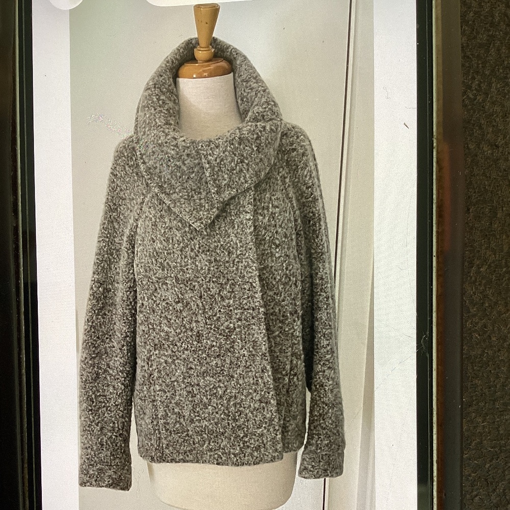 Baby Alpaca jacket Dusan made in Italy. Pockets Stylish Gray Women's Coat